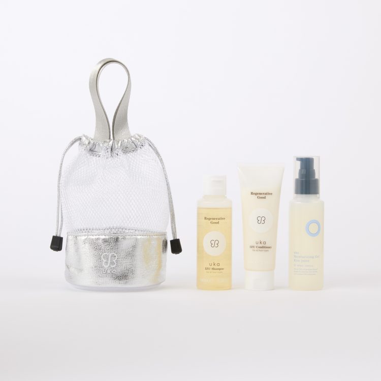 たっぷり収納できて、さっと持ち歩ける。髪質で選べる2種類のトラベルセットが発売